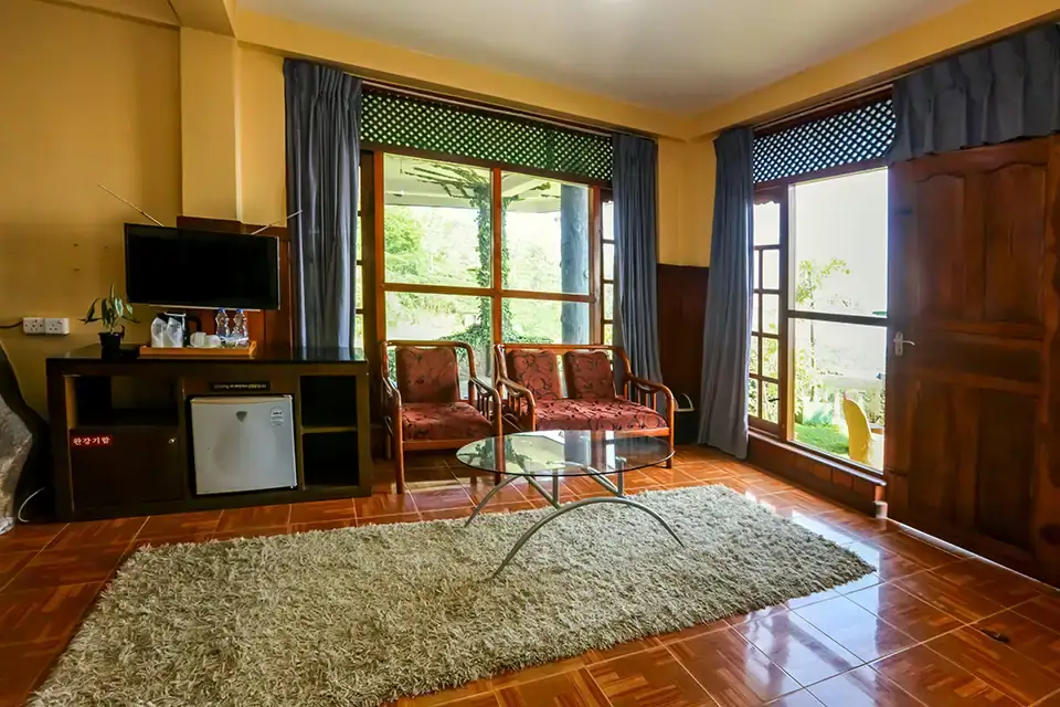 Superior Garden Room