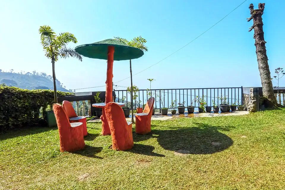 Superior Garden Room