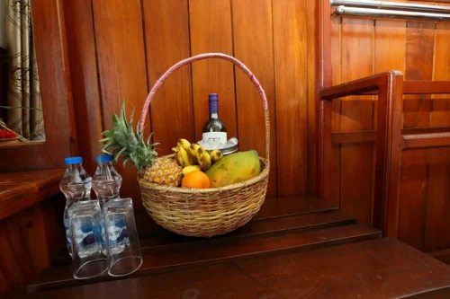 SriLak View Holiday Inn